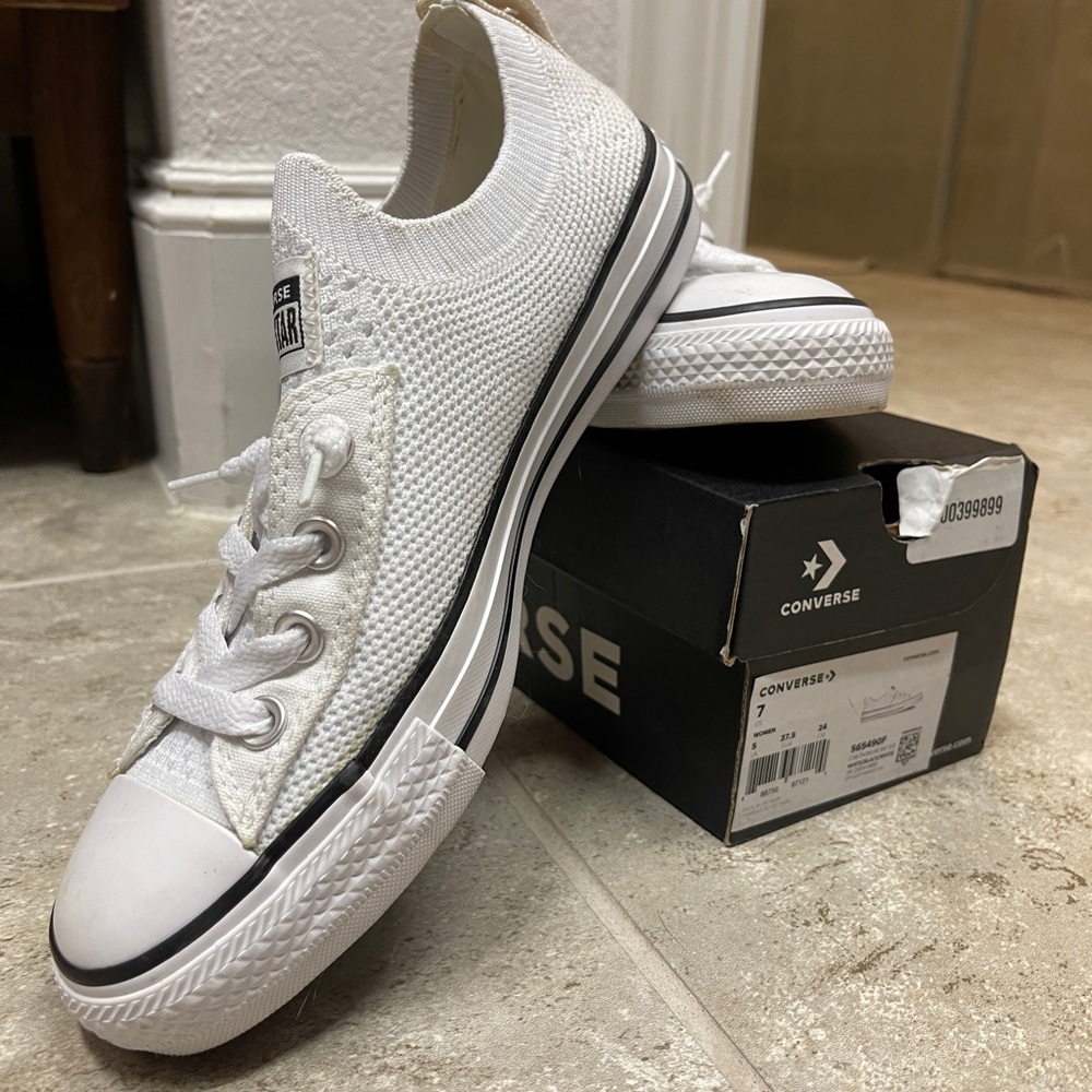 Converse CTAS White Shoreline Slip-on Sneakers Sz. 7